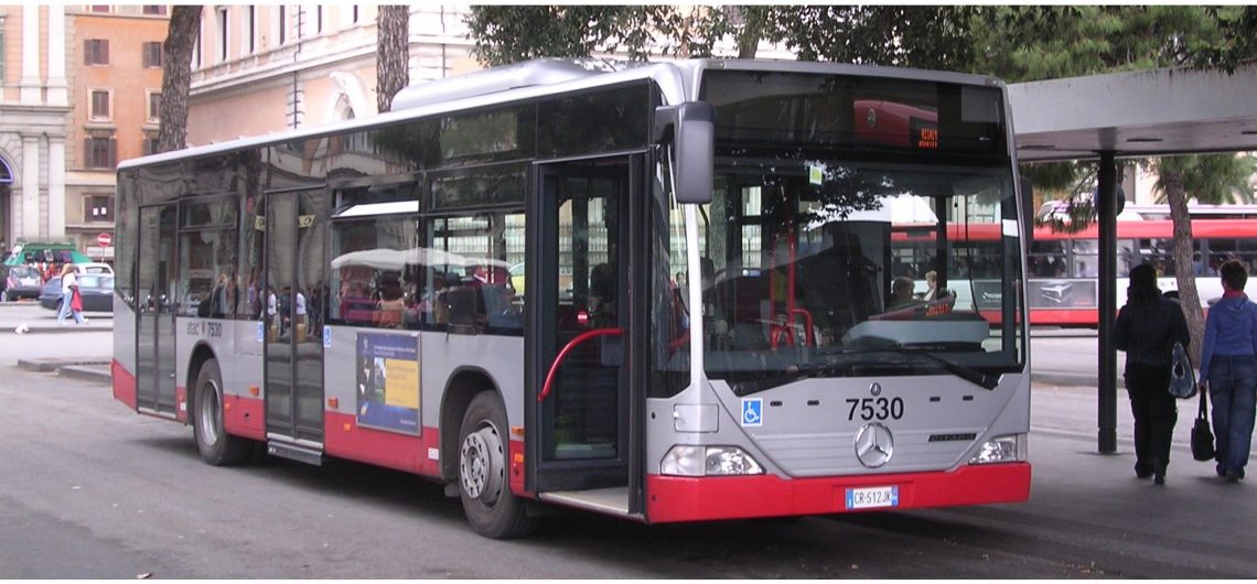 Autobuses en Roma