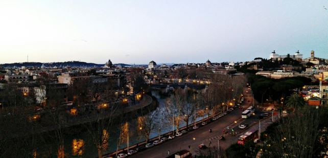 Vistas Roma al atardecer y paseo por Roma Literaria