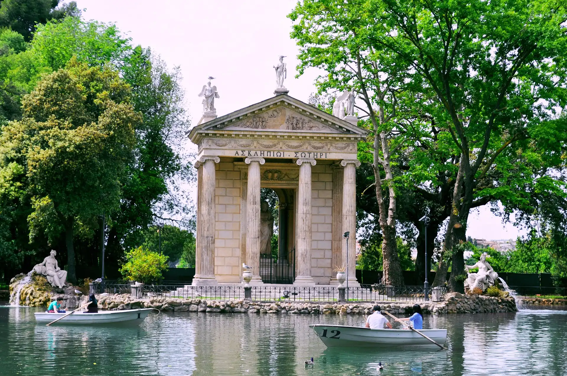 Parques de Roma - Templo de Esculapio