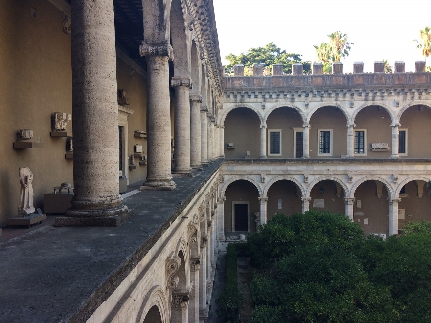 Patio interior de Palacio Venecia