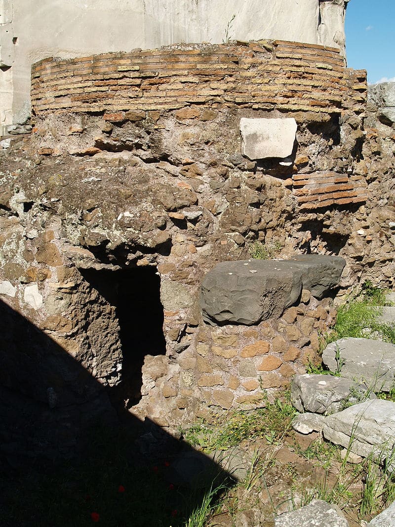 umbilicus urbis en el foro romano