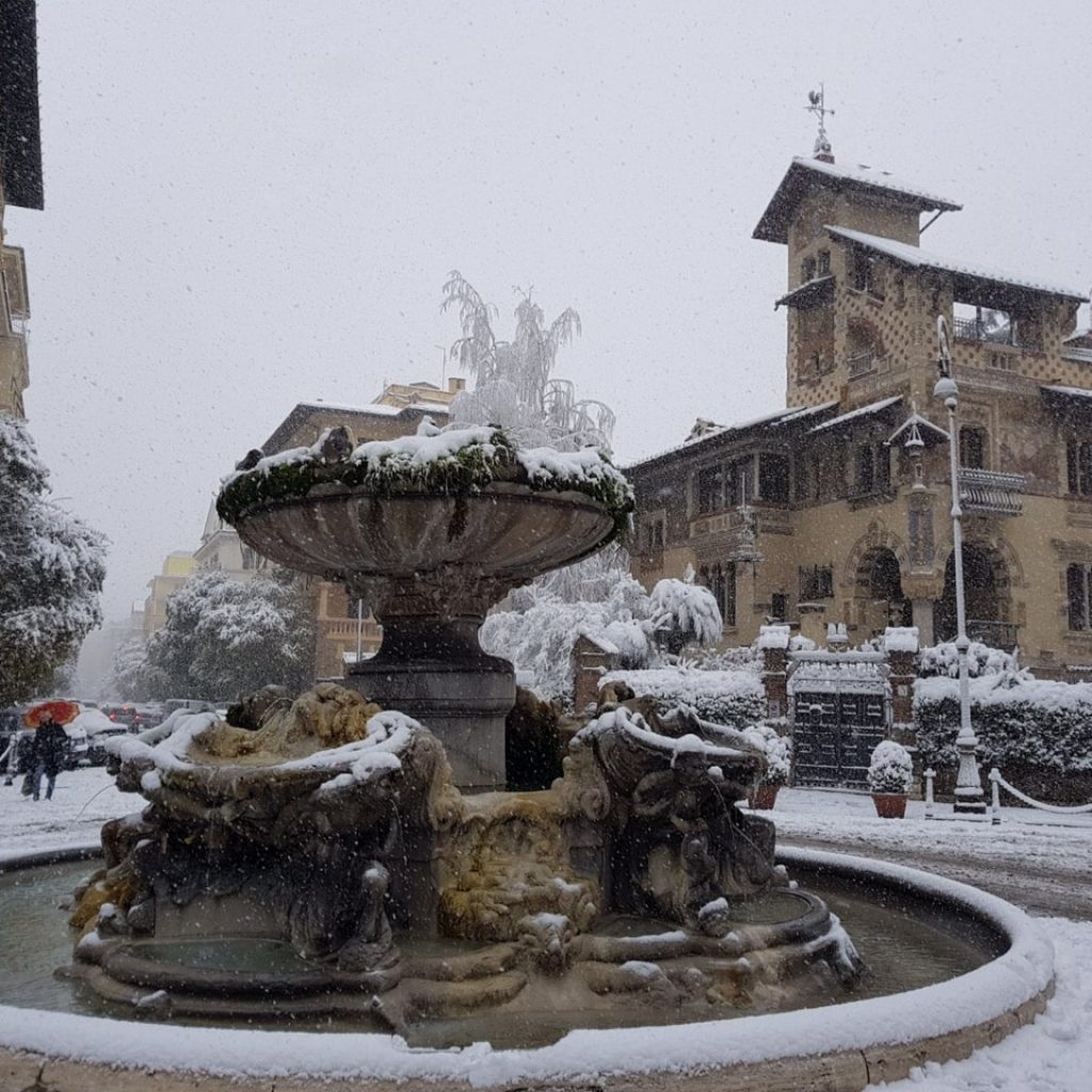 roma nevada coppede fuente plaza mincio