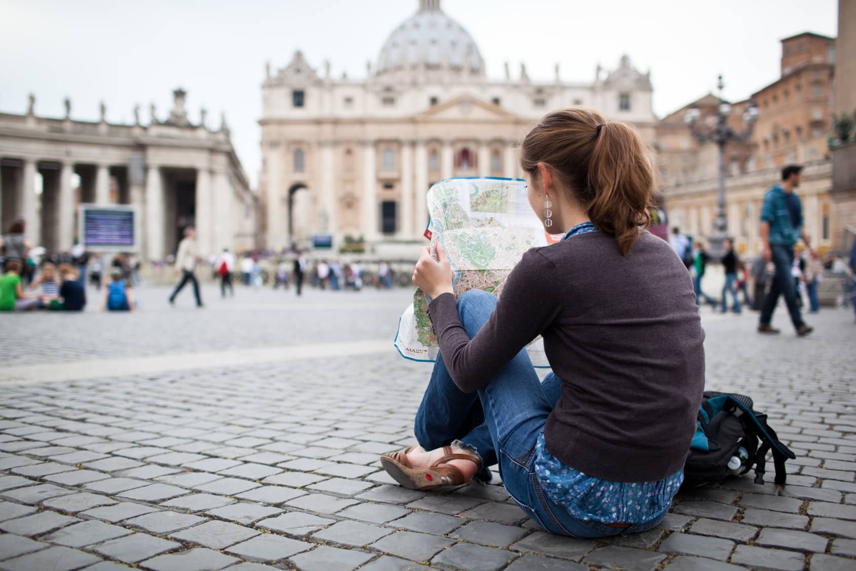 muñeca sombra avance 7 consejos para viajar a Roma con tu Guía de Roma - EnRoma.com