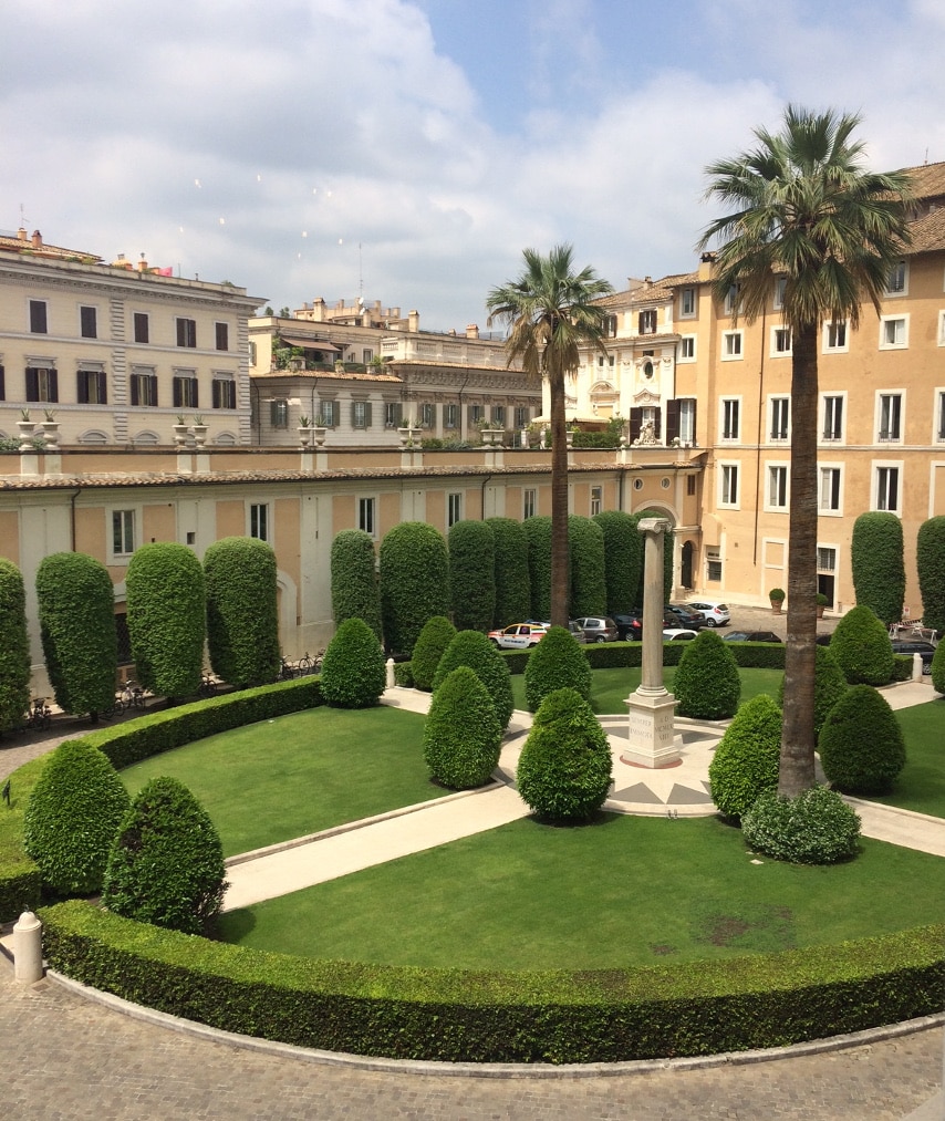 patio palacio colonna