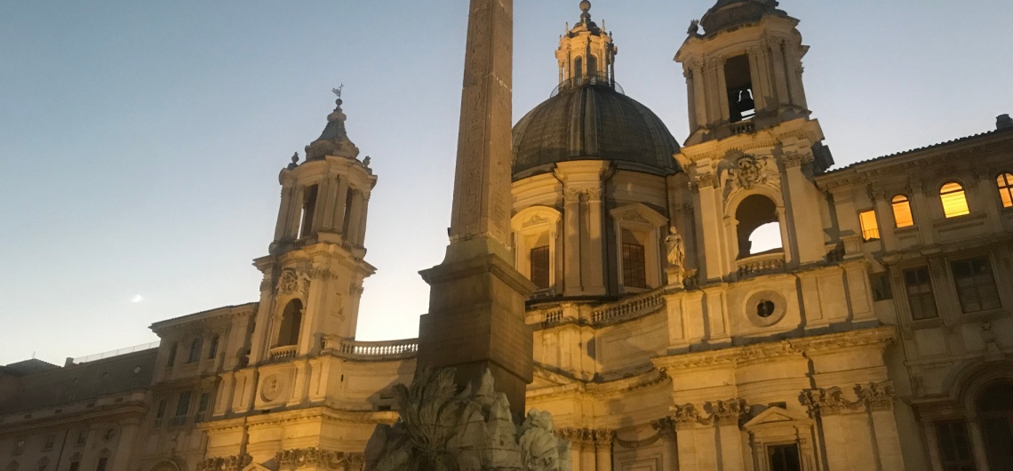 plaza navona atardecer