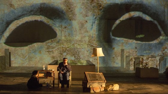 camilleri tiresias teatro griego siracusa
