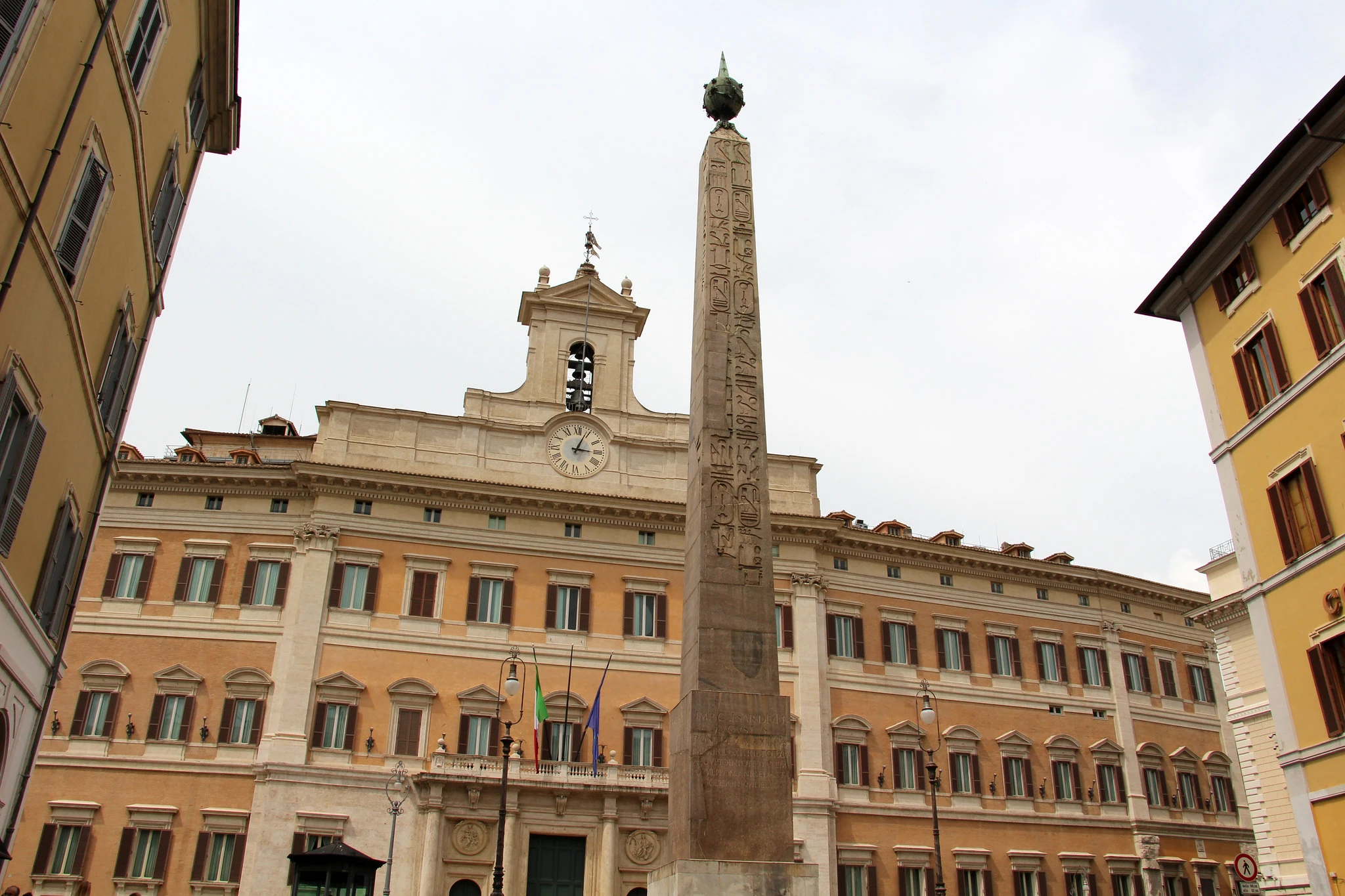 Plaza Montecitorio