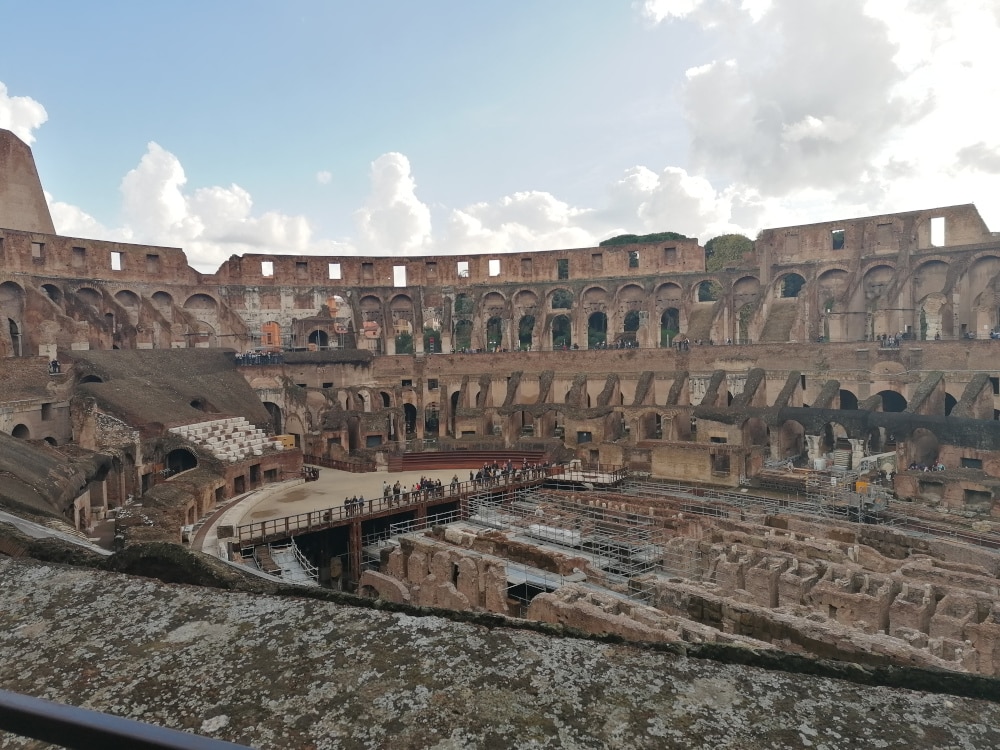 coliseo interior