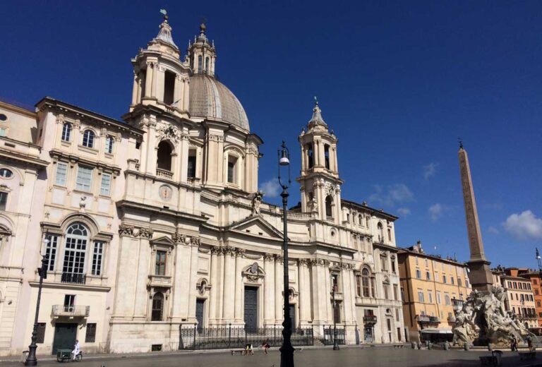 plaza navona fachada sant agnese