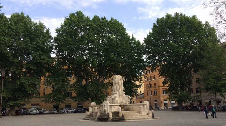 plaza testaccio