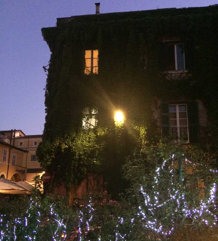 casa trastevere atardecer