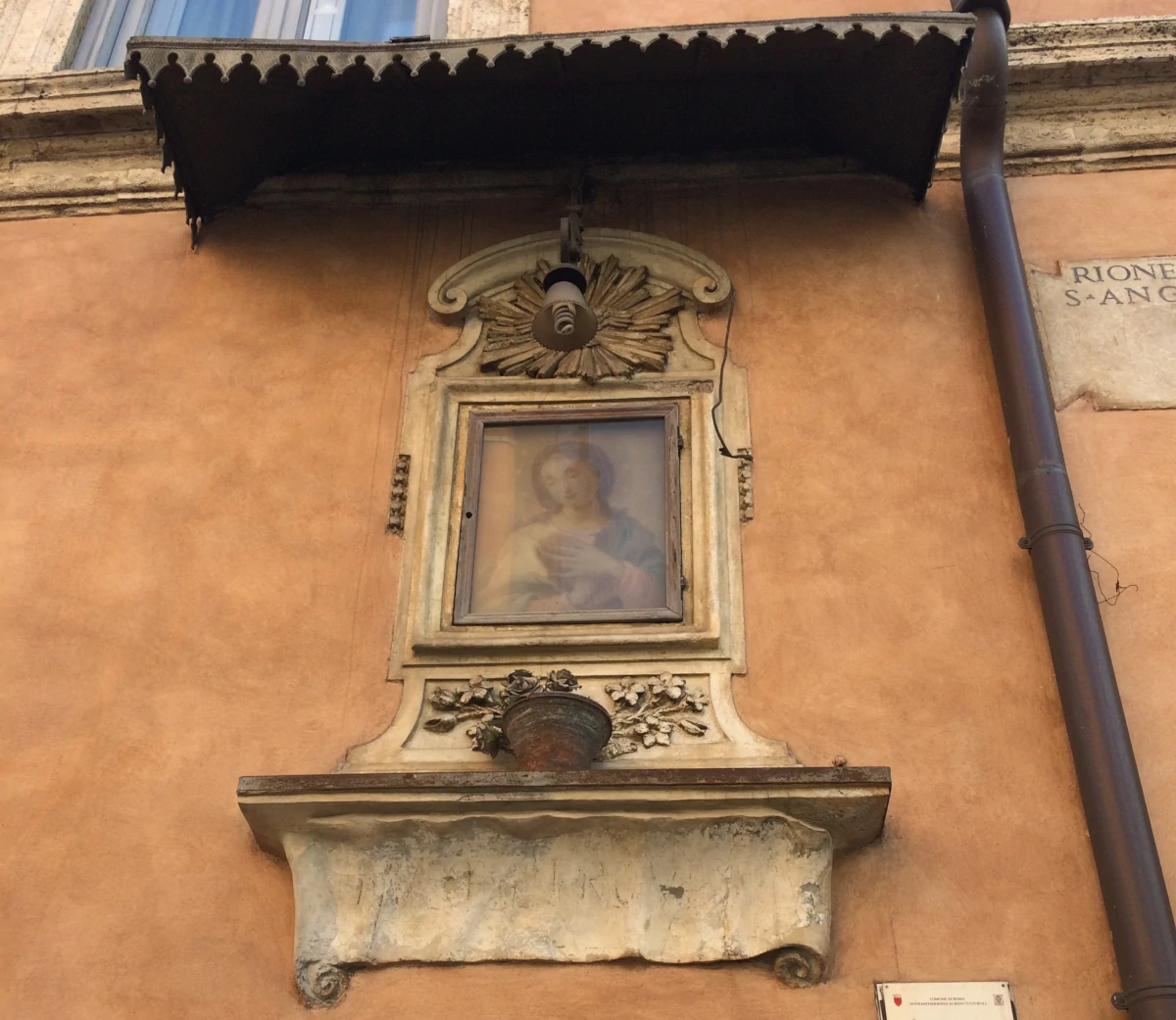 madonnella rione sant angelo