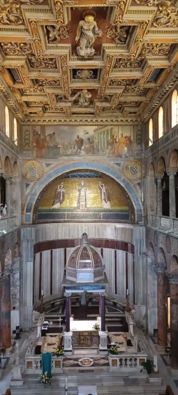 interior basilica sant agnese extra muros