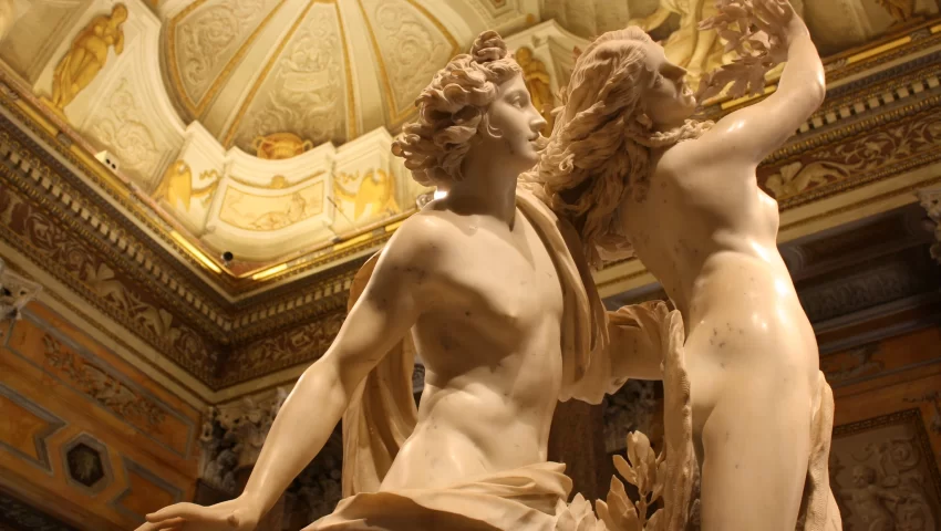 Apolo y Dafne escultura Bernini en Roma