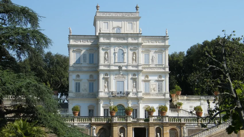 Parques de Roma - Palacio Pamphilj