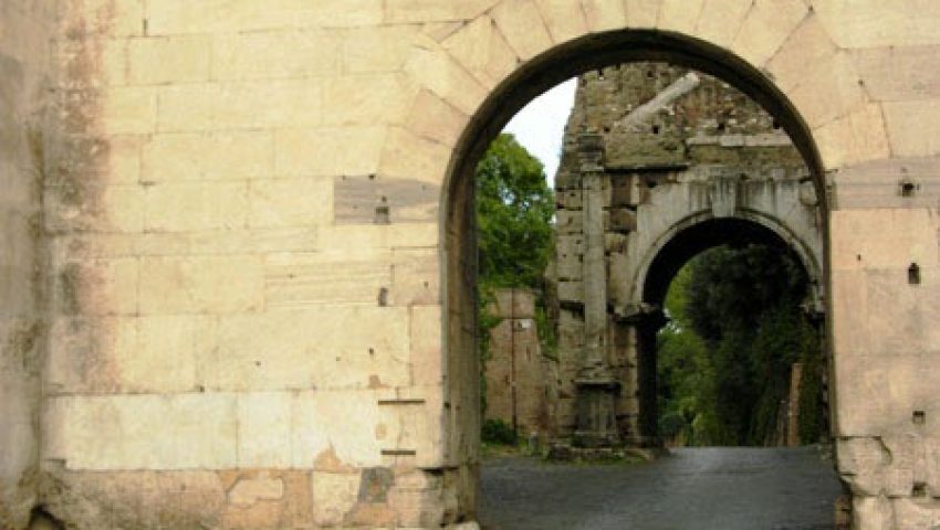 Puerta San Sebastian Roma