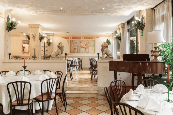 Restaurante en Roma Papa Rex