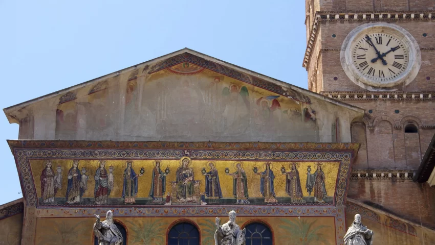 Santa Maria en Trastevere - fachada