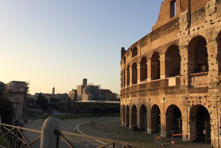 arco constantino templo venus coliseo