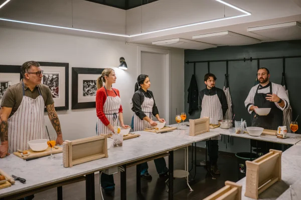 cooking class en roma asistentes