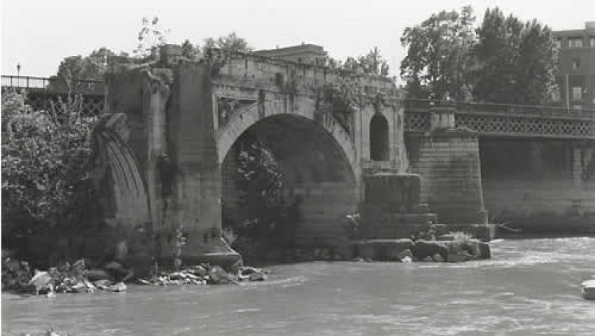 foto ponte rotto sobre el Tiber