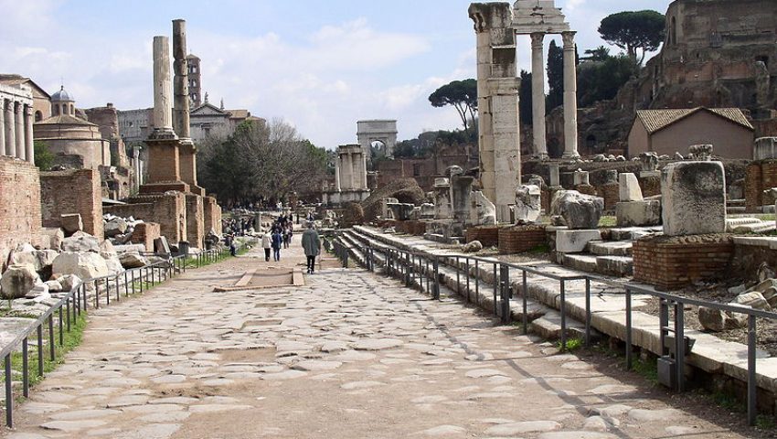 via sacra foro romano